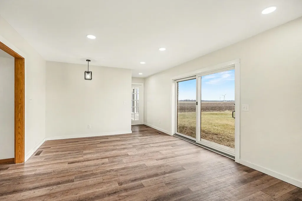 6386 E Washington Hamilton Township MI 48847