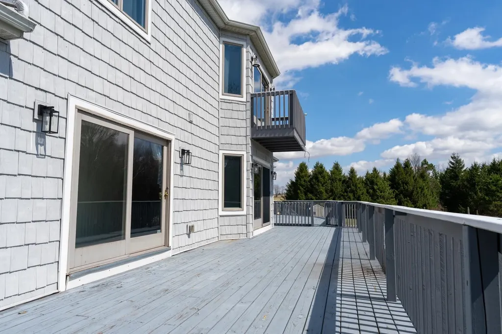3195 S Rolland Road Broomfield Township MI 49340