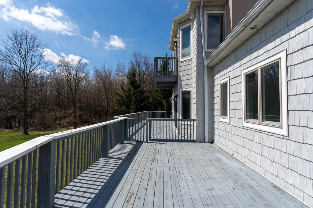 3195 S Rolland Road Broomfield Township MI 49340