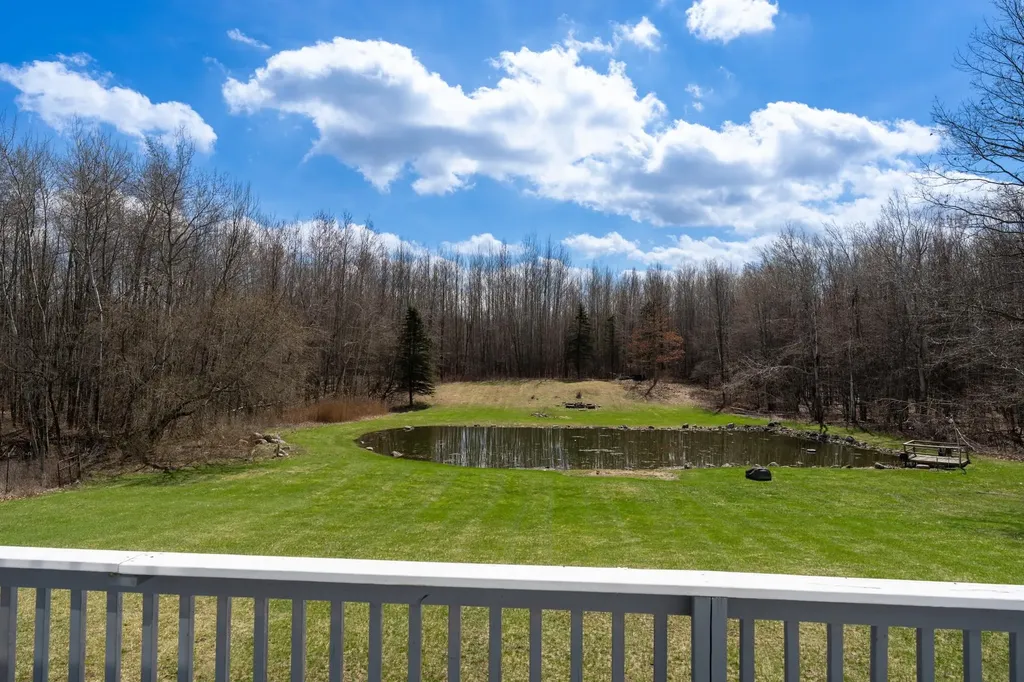 3195 S Rolland Road Broomfield Township MI 49340