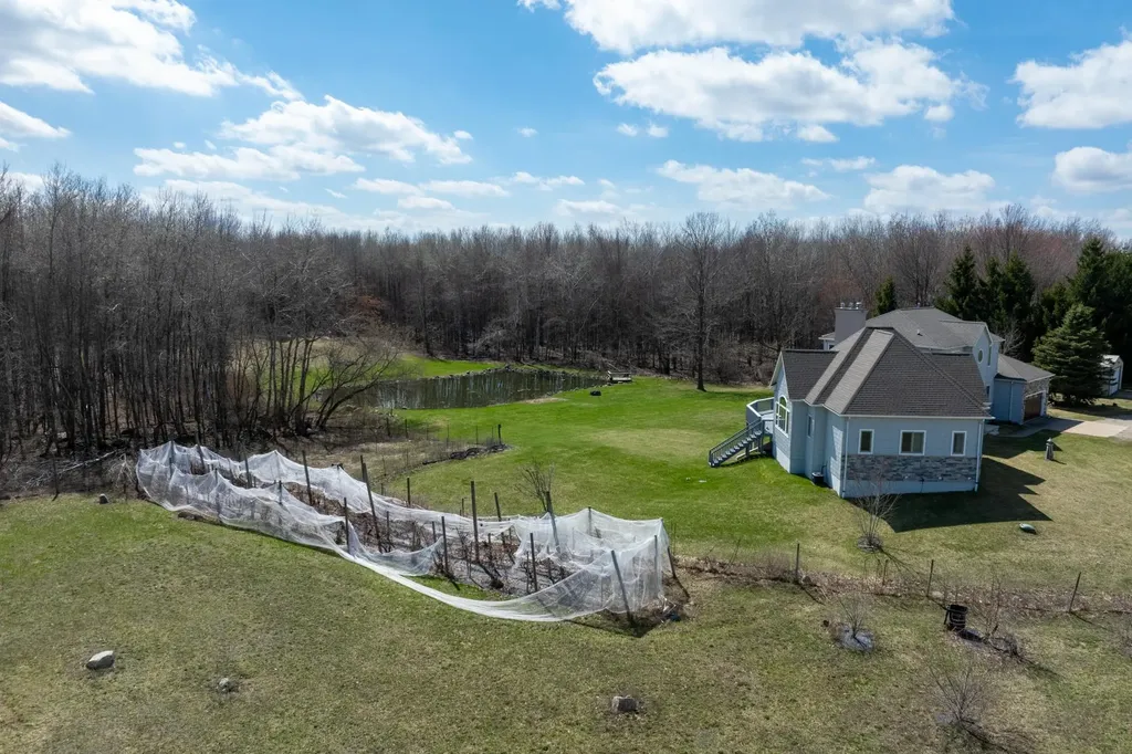 3195 S Rolland Road Broomfield Township MI 49340