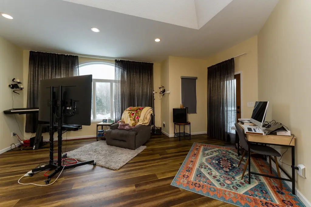 3195 S Rolland Road Broomfield Township MI 49340