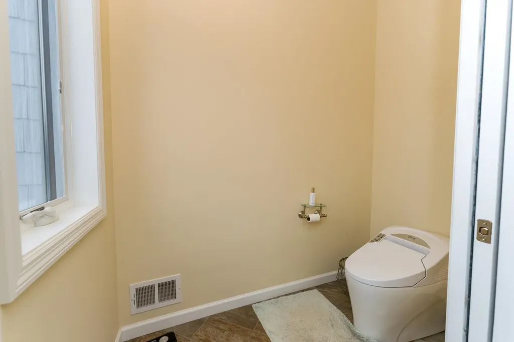 3195 S Rolland Road Broomfield Township MI 49340
