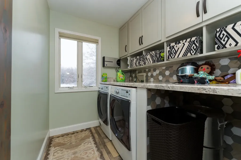 3195 S Rolland Road Broomfield Township MI 49340