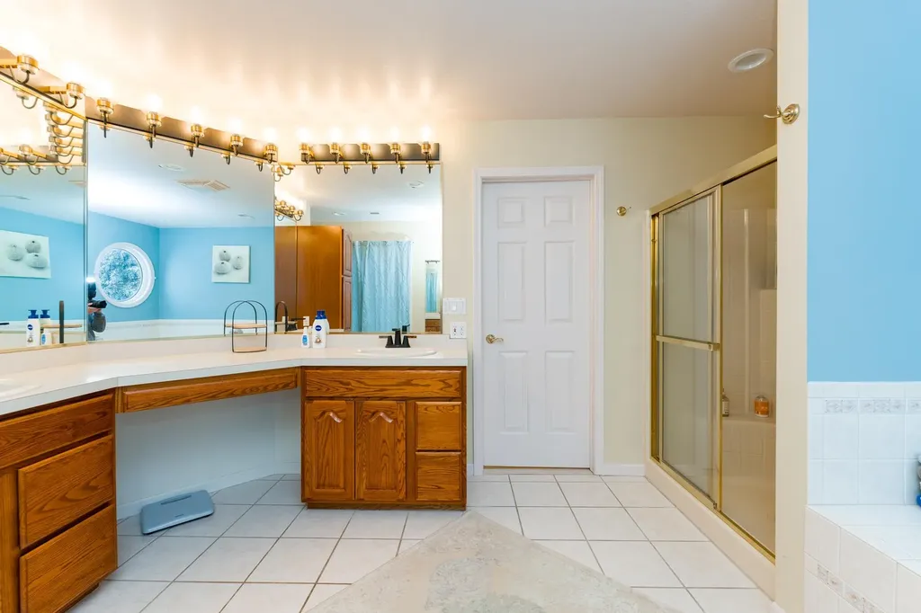 3195 S Rolland Road Broomfield Township MI 49340