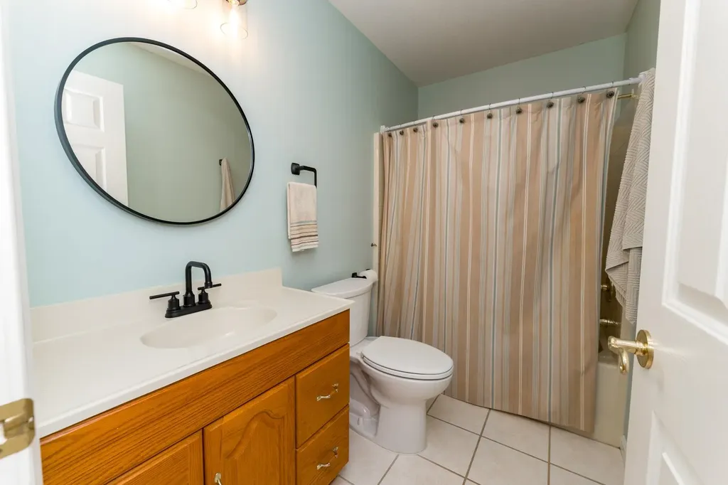 3195 S Rolland Road Broomfield Township MI 49340