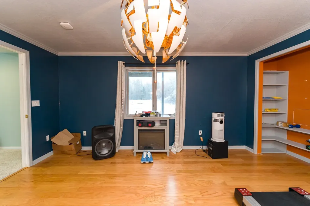 3195 S Rolland Road Broomfield Township MI 49340