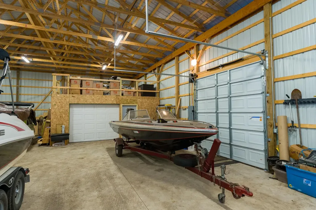 3195 S Rolland Road Broomfield Township MI 49340