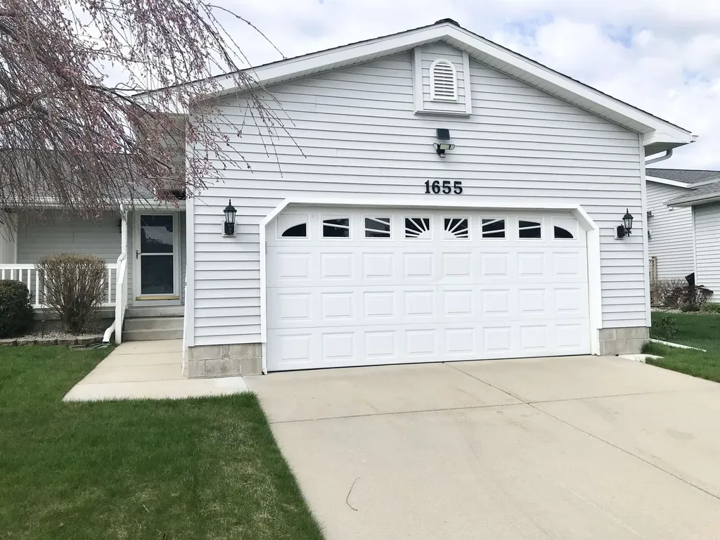 1655 E Gaylord Street Mt. Pleasant City MI 48858