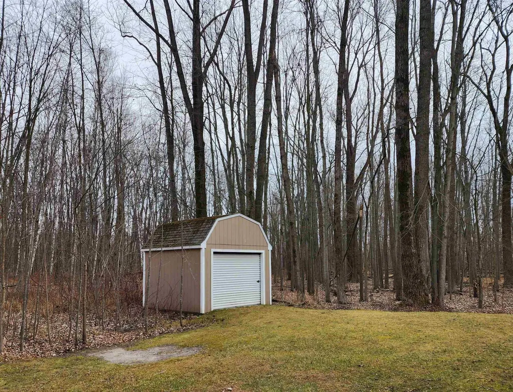 3400 N Sturgeon Road Larkin Charter Township MI 48640