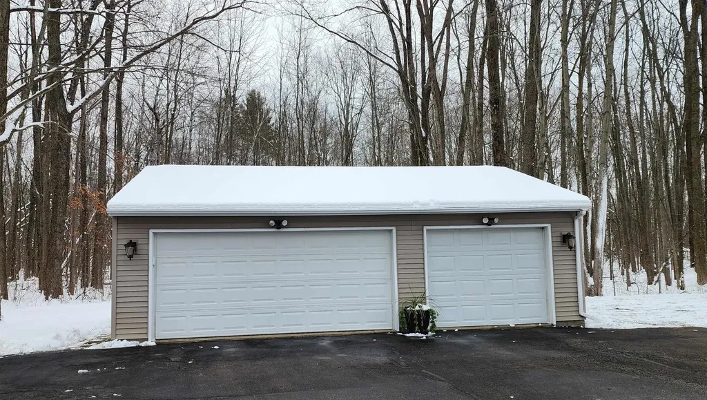 3400 N Sturgeon Road Larkin Charter Township MI 48640