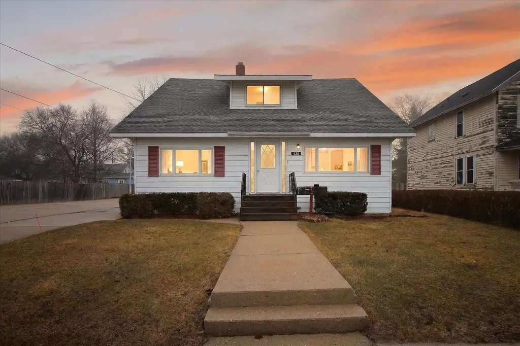 430 Bridge Avenue Alma City MI 48801