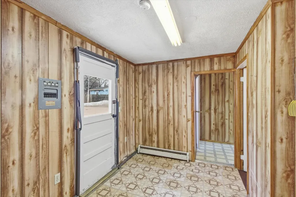430 Bridge Avenue Alma City MI 48801