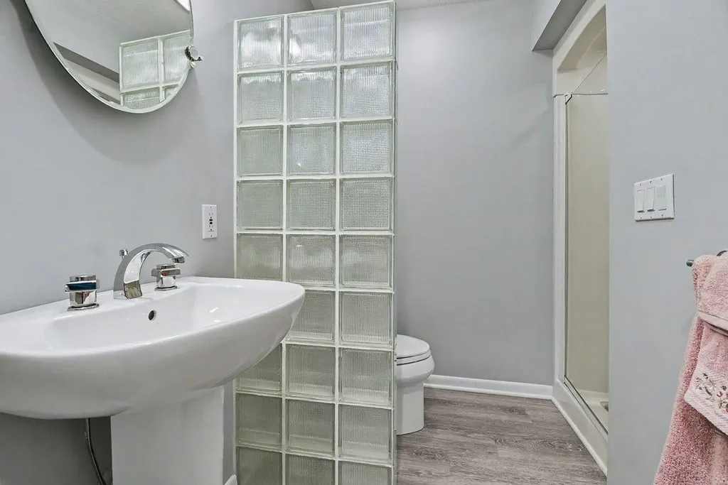 5620 W Spring Knoll Drive Monitor Charter Township MI 48706