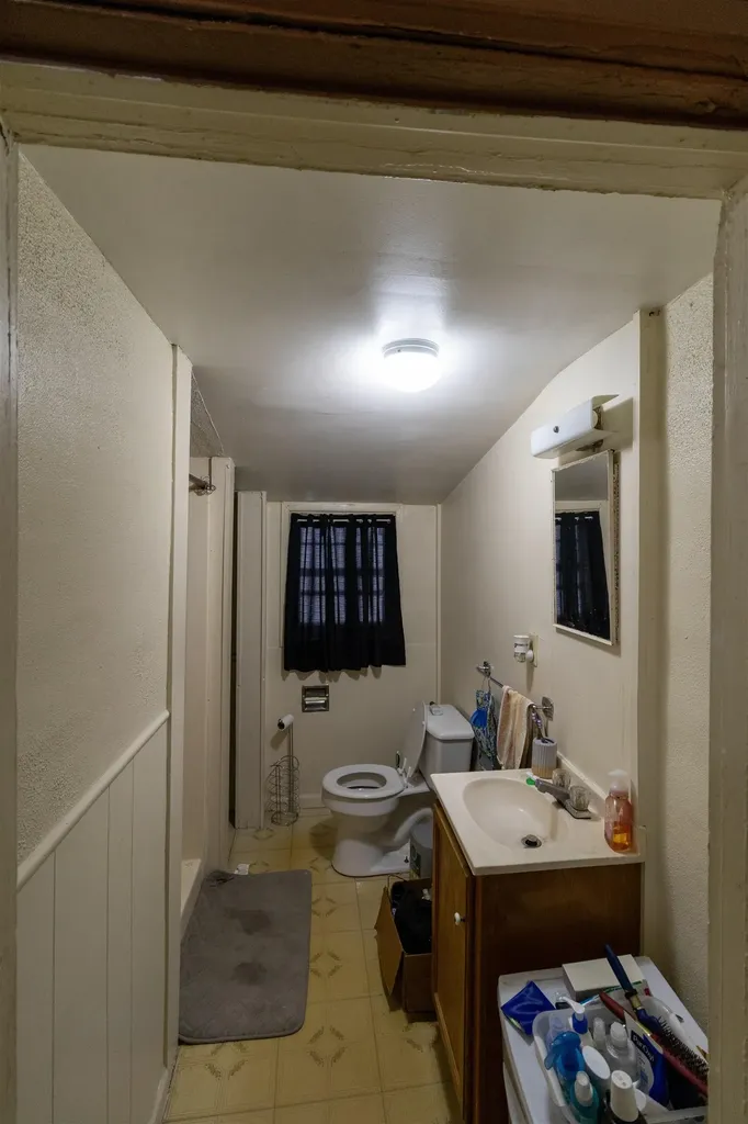 628 Oak Mt. Pleasant City MI 48858