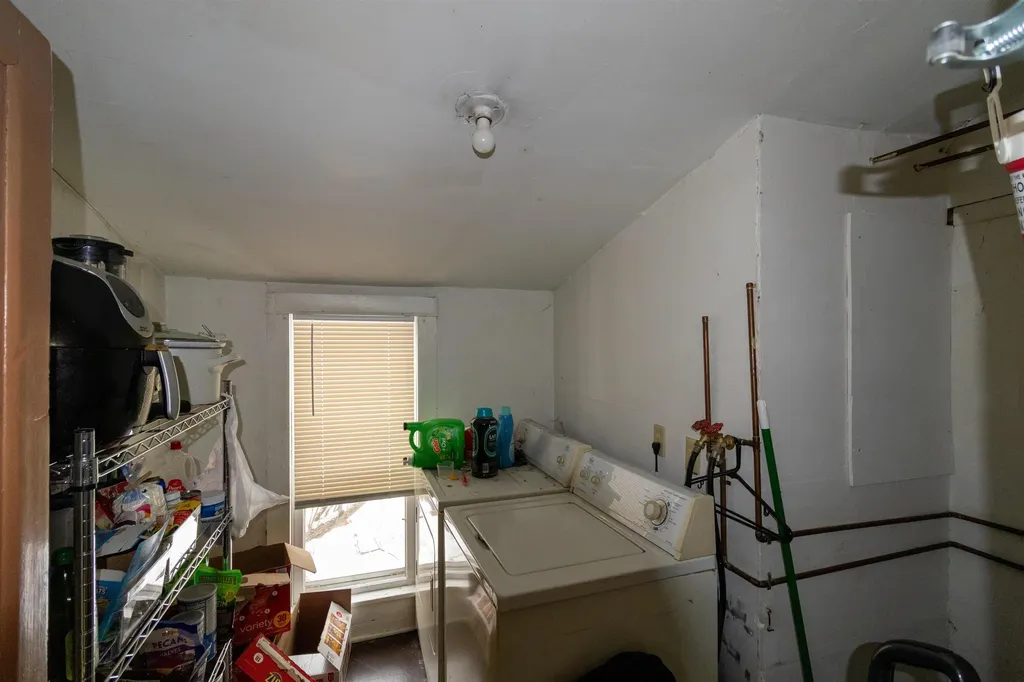 628 Oak Mt. Pleasant City MI 48858