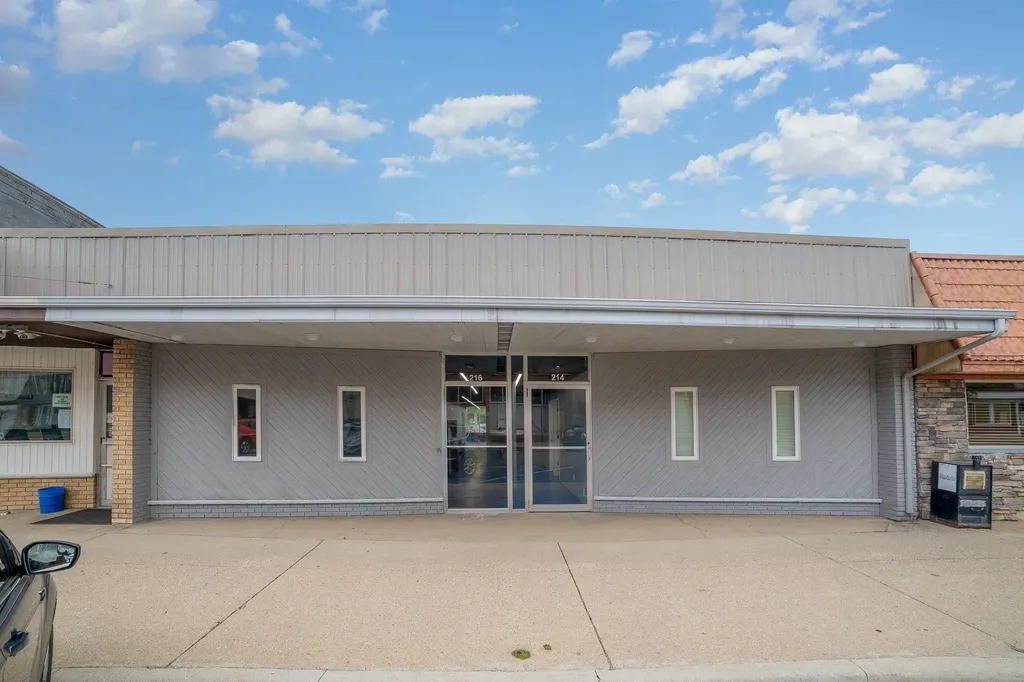214 N Mill Street St. Louis City MI 48880