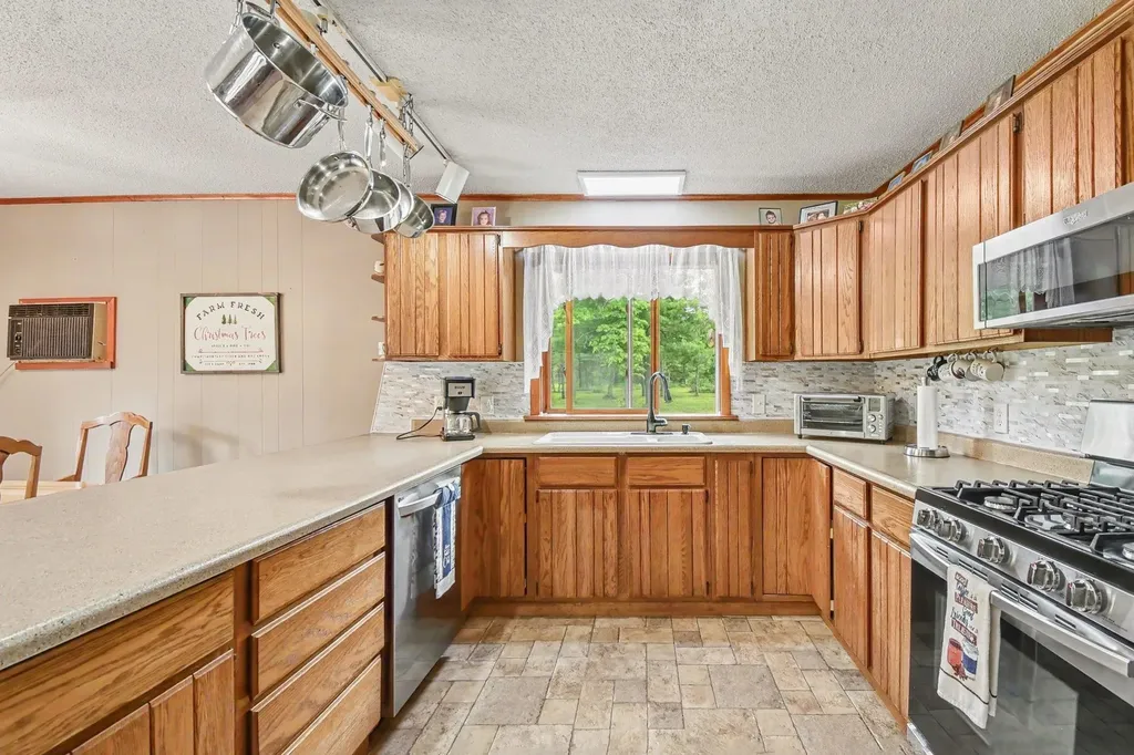 3304 Rabbit Track Drive Foster Township MI 48661