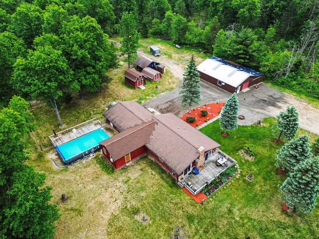 3304 Rabbit Track Drive Foster Township MI 48661