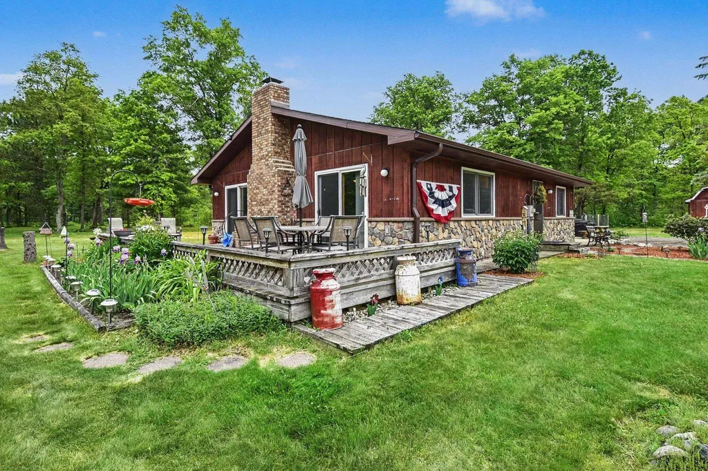 3304 Rabbit Track Drive Foster Township MI 48661