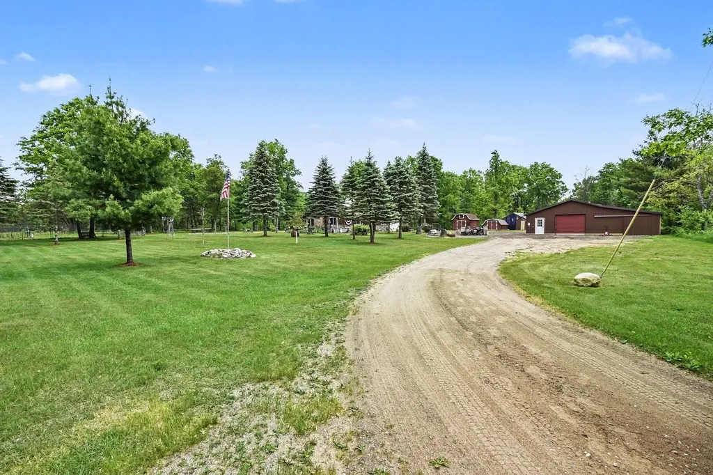 3304 Rabbit Track Drive Foster Township MI 48661