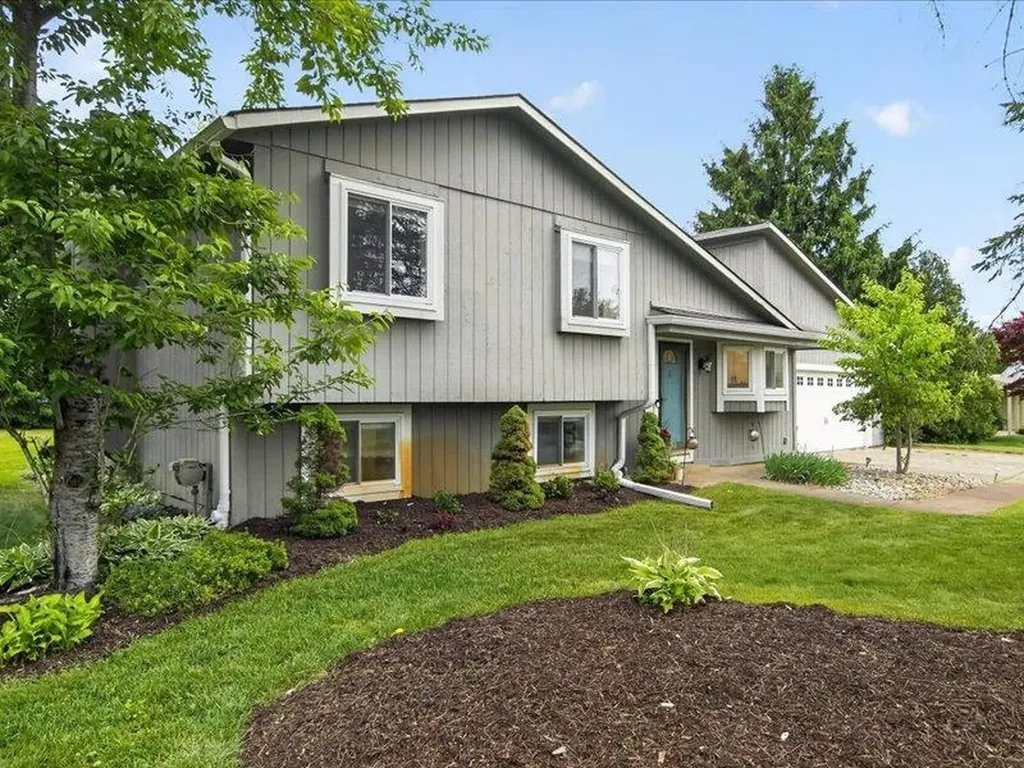 1505 Commerce Pines Drive Unknown City MI 48390