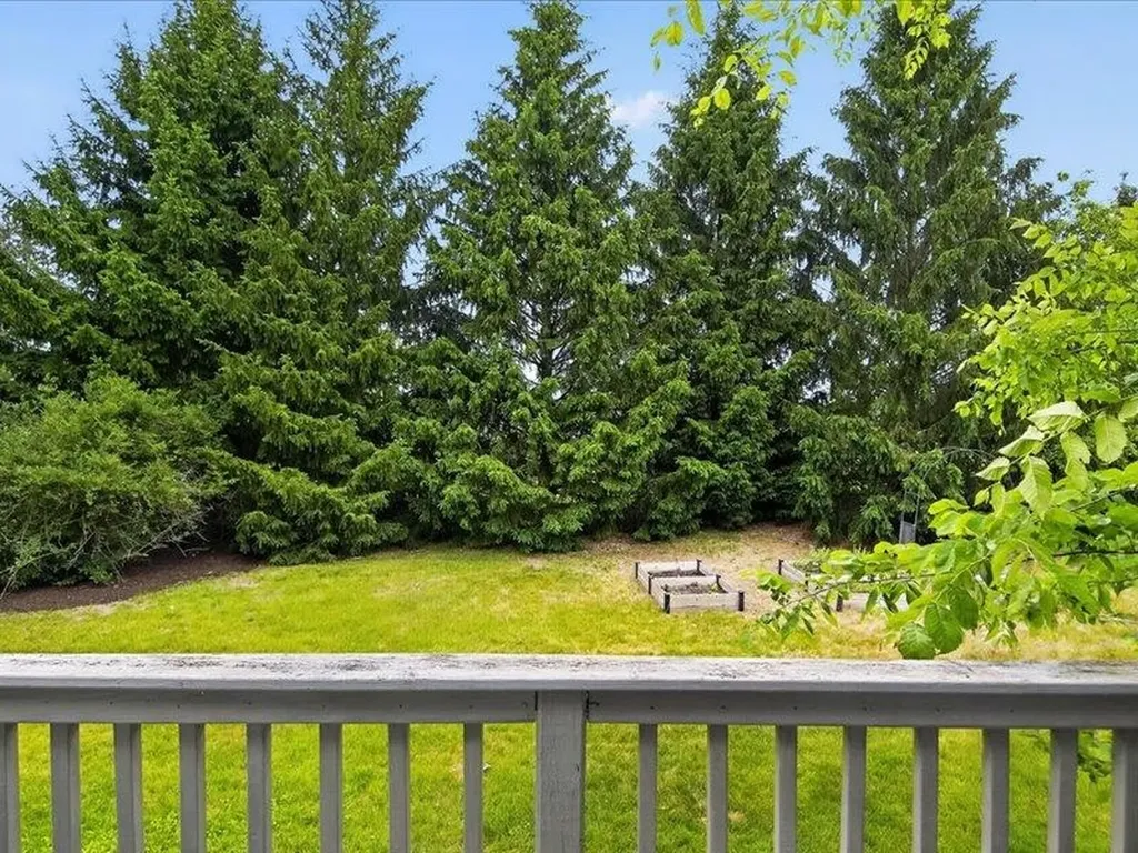 1505 Commerce Pines Drive Unknown City MI 48390