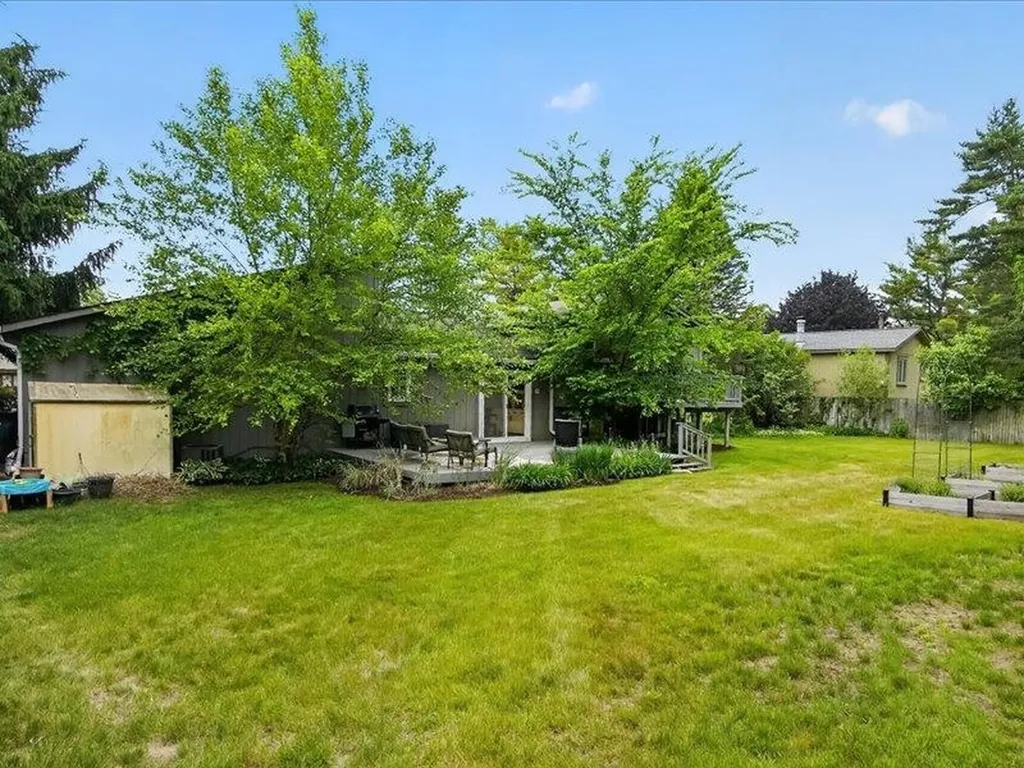 1505 Commerce Pines Drive Unknown City MI 48390