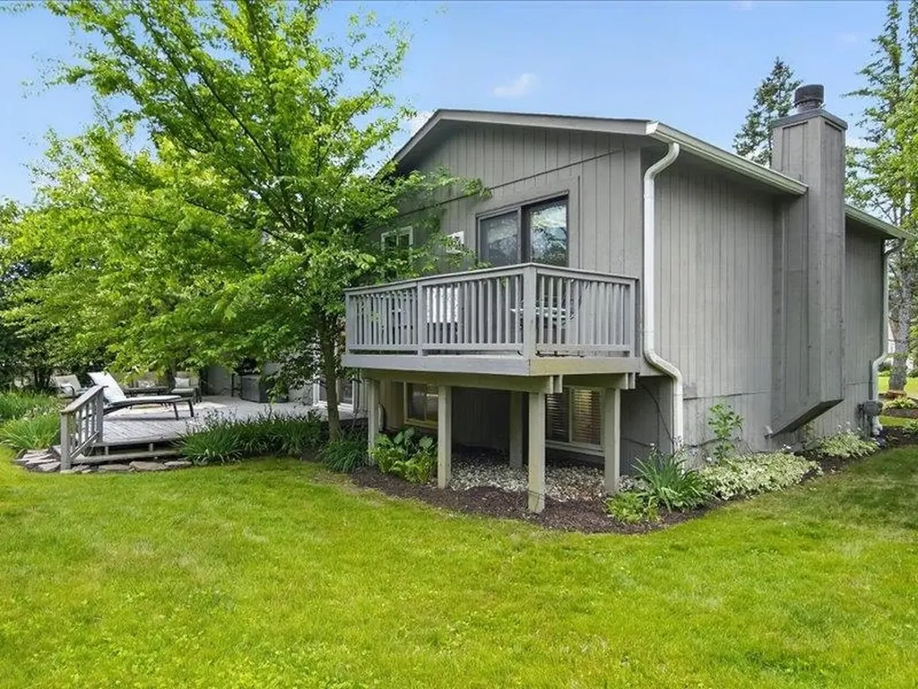 1505 Commerce Pines Drive Unknown City MI 48390