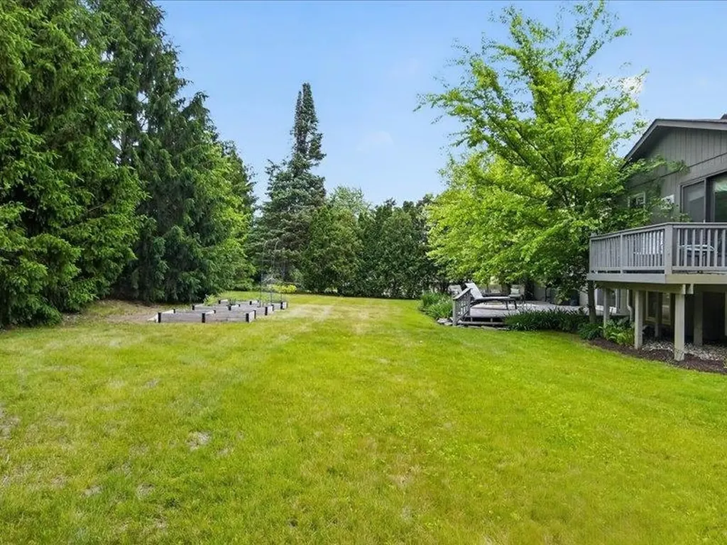 1505 Commerce Pines Drive Unknown City MI 48390