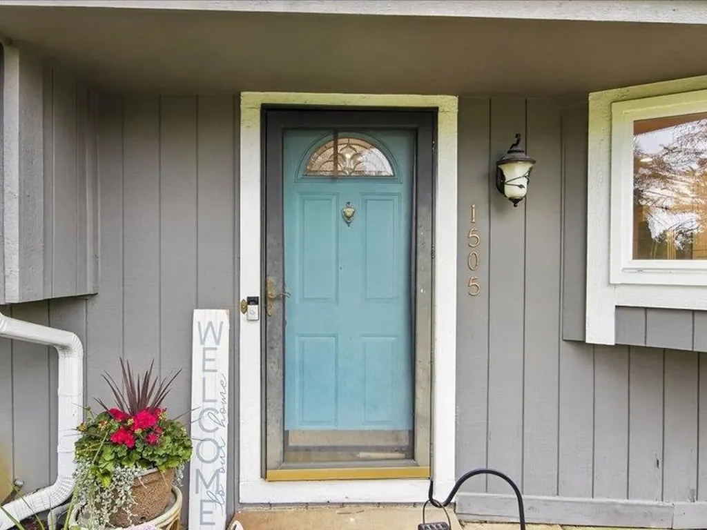 1505 Commerce Pines Drive Unknown City MI 48390
