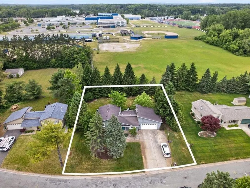 1505 Commerce Pines Drive Unknown City MI 48390