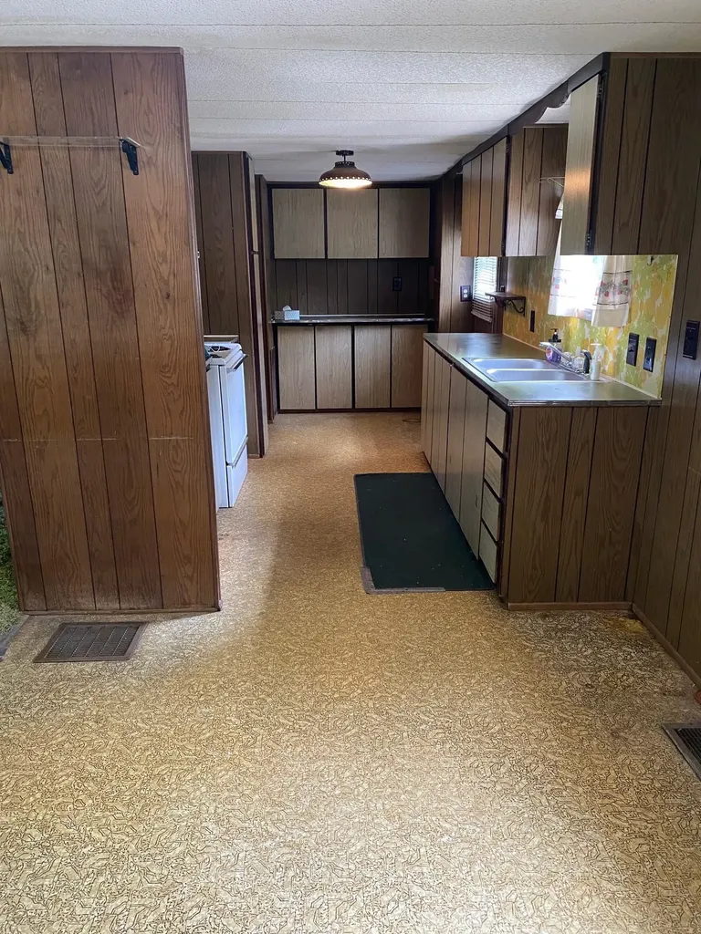 1961 Country Lane Nottawa Township MI 48893