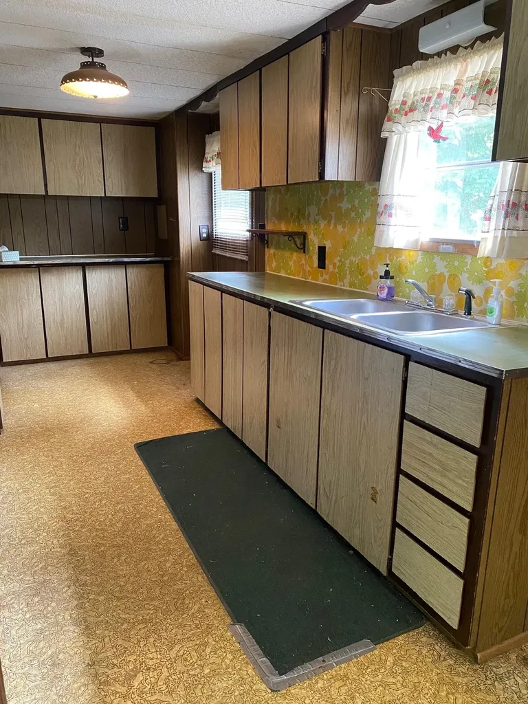 1961 Country Lane Nottawa Township MI 48893