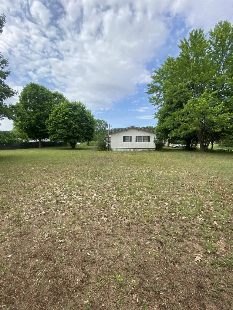 1961 Country Lane Nottawa Township MI 48893