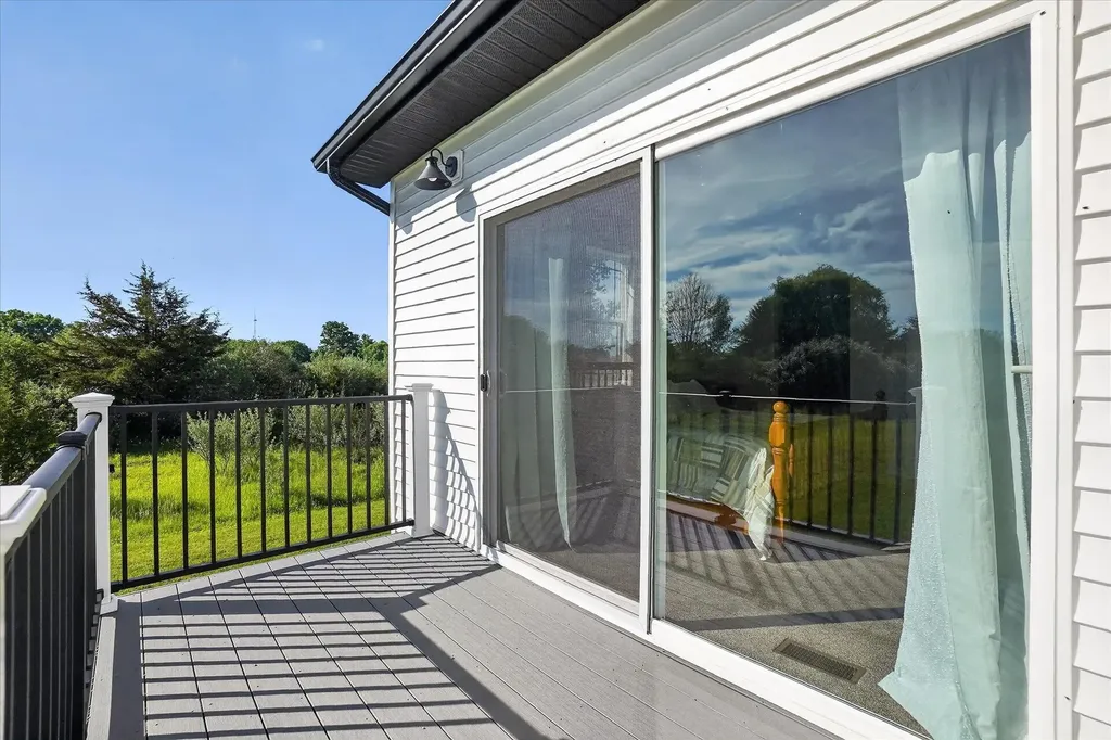 11095 Sundog Trail Fulton Township MI 48871
