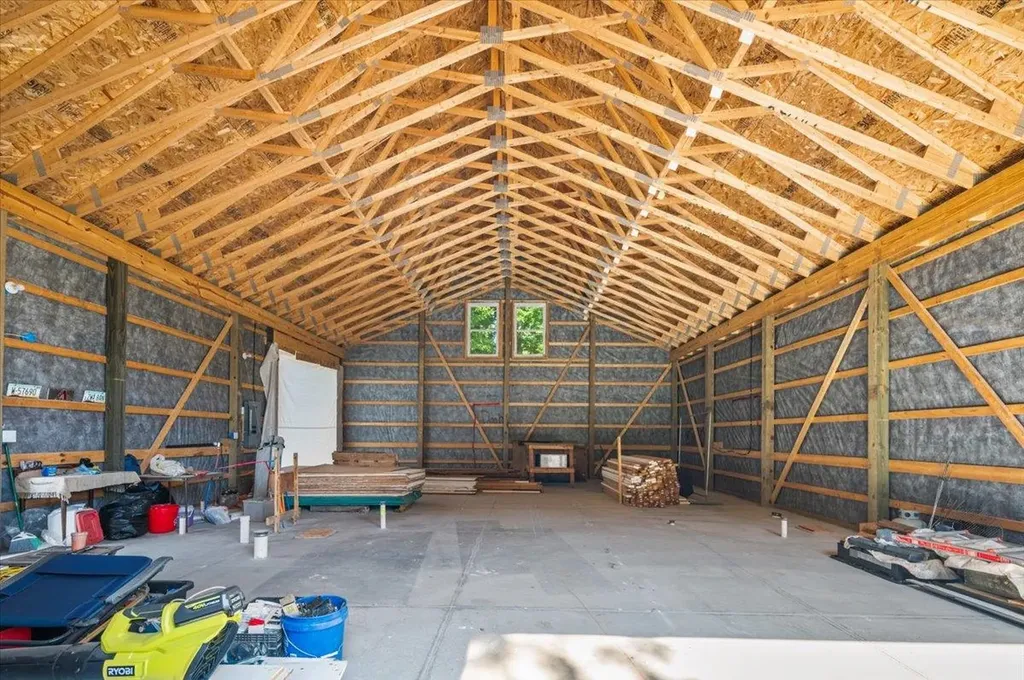 10234 Lakeside Drive Fulton Township MI 48871
