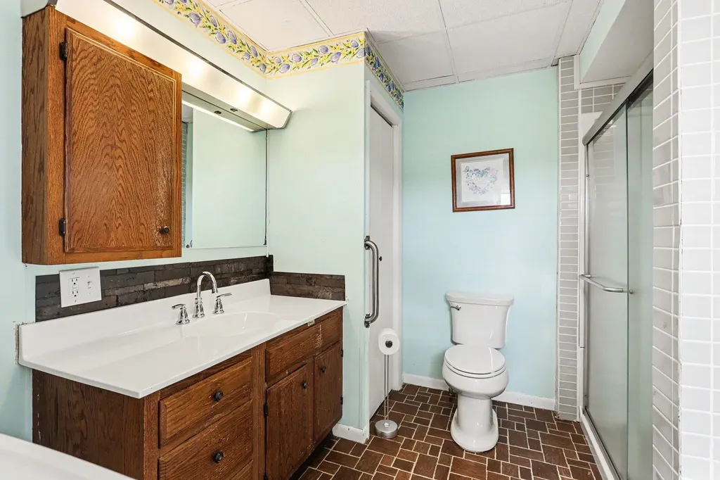 10981 Madison Road Seville Township MI 48832