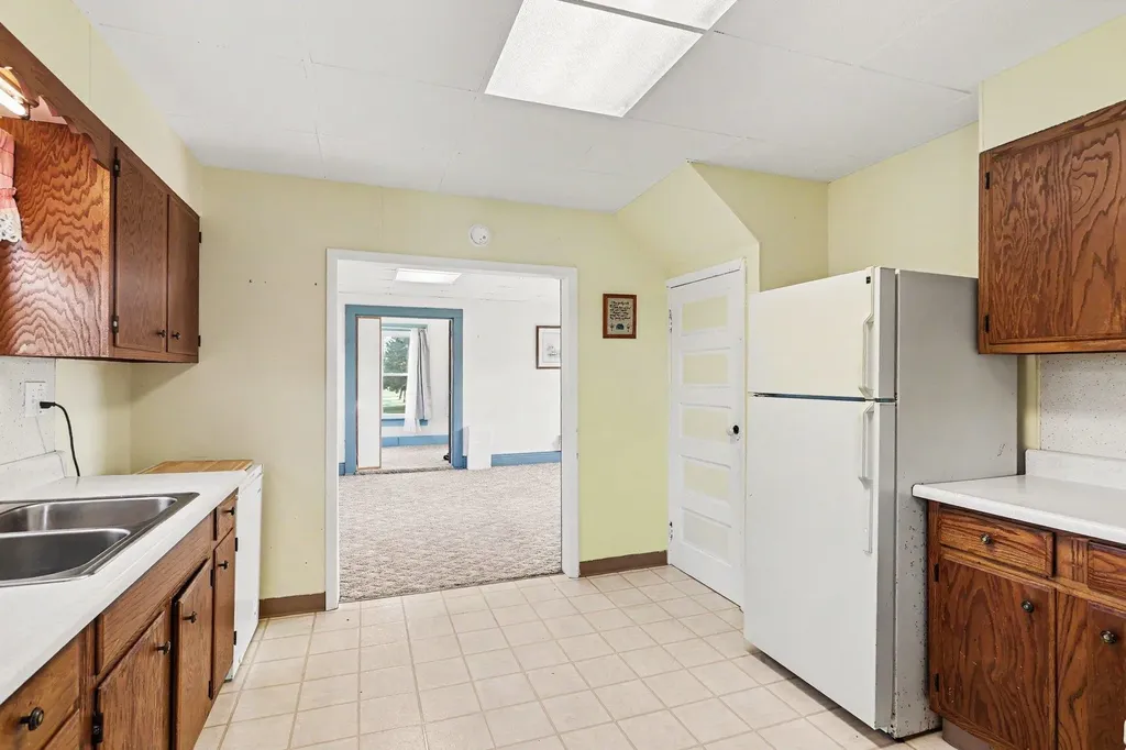 10981 Madison Road Seville Township MI 48832