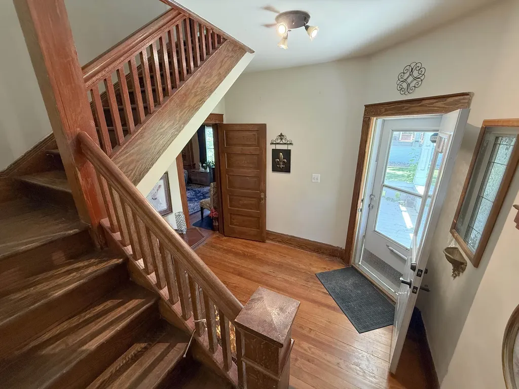 405 E Saginaw St. Louis City MI 48880