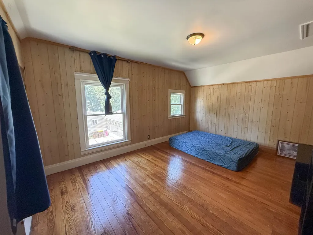 405 E Saginaw St. Louis City MI 48880