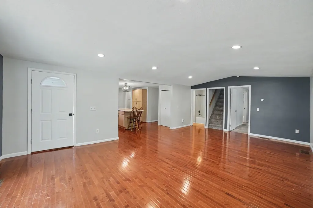 121 W Hazel Street St. Louis City MI 48880