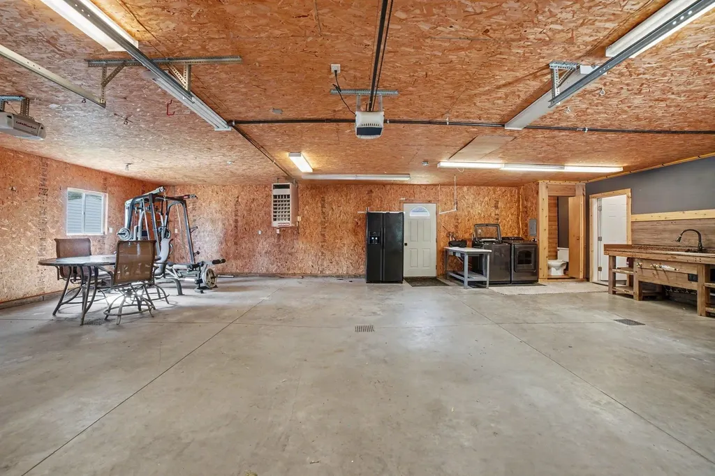 121 W Hazel Street St. Louis City MI 48880