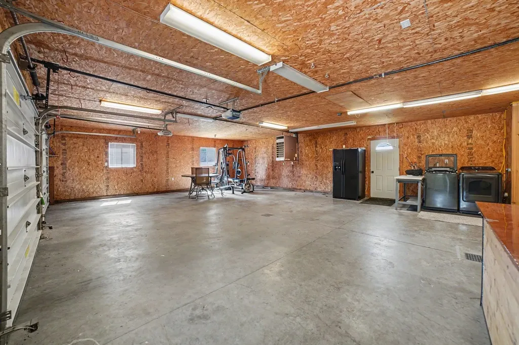 121 W Hazel Street St. Louis City MI 48880