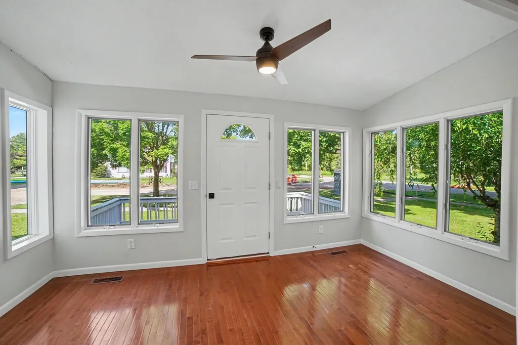 121 W Hazel Street St. Louis City MI 48880