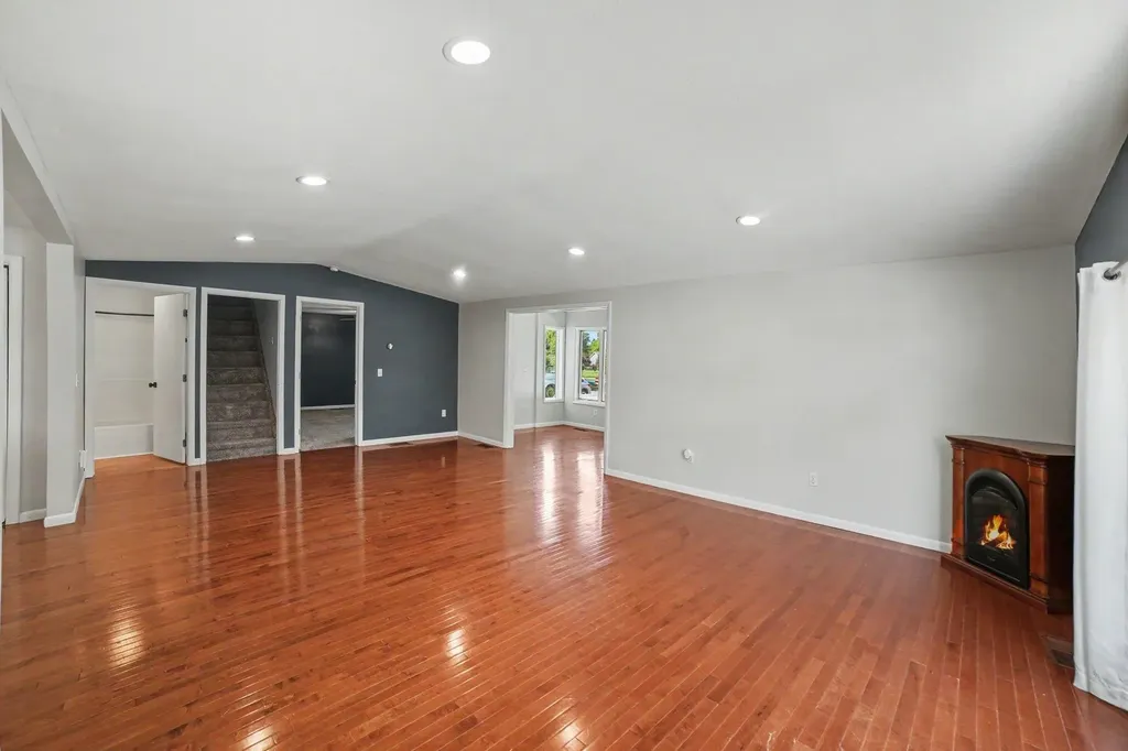 121 W Hazel Street St. Louis City MI 48880
