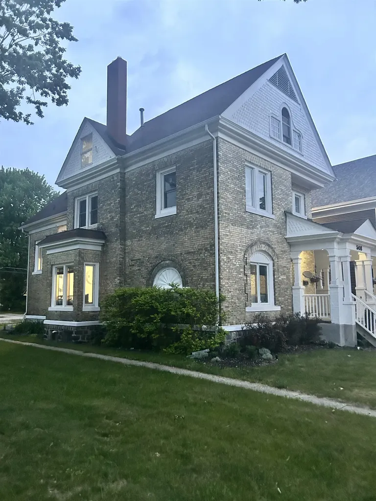 508 S University Avenue Mt. Pleasant City MI 48858