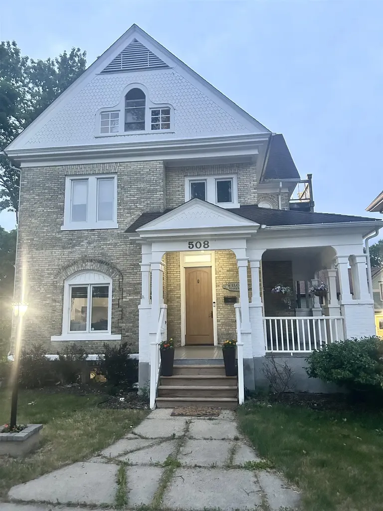 508 S University Avenue Mt. Pleasant City MI 48858