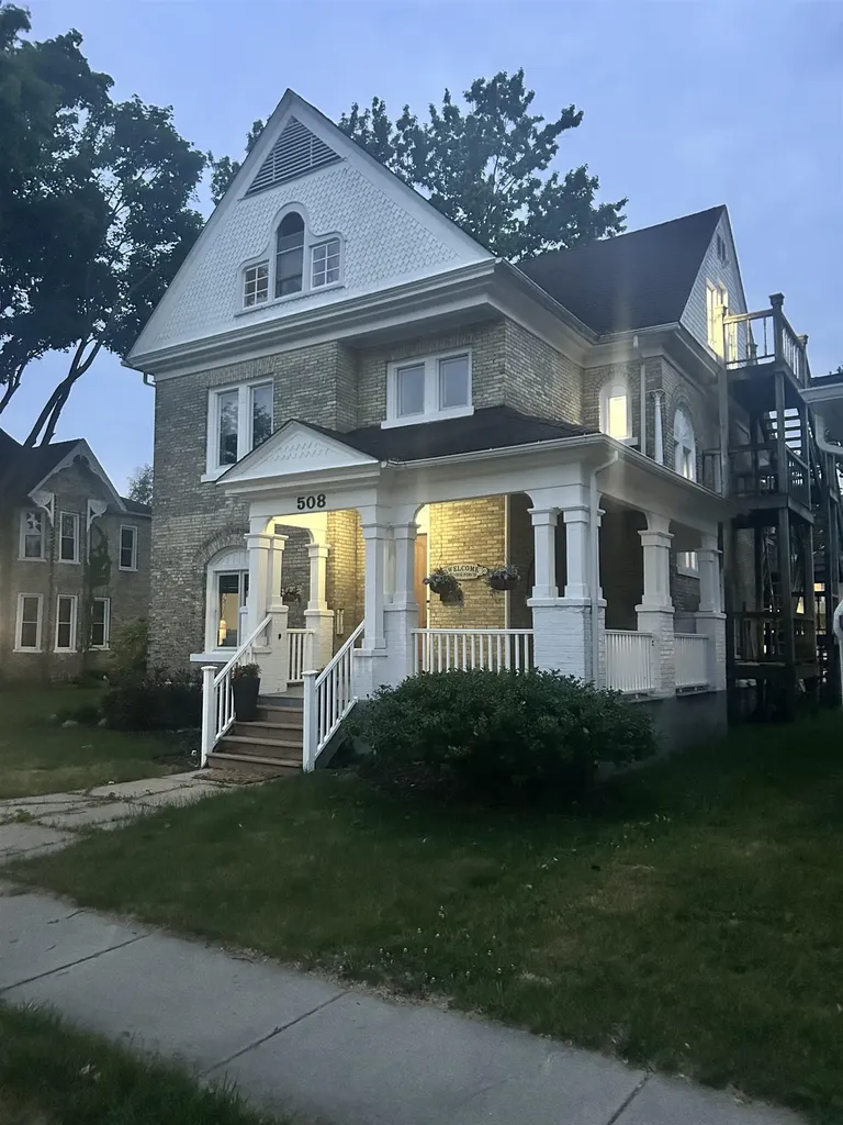 508 S University Avenue Mt. Pleasant City MI 48858