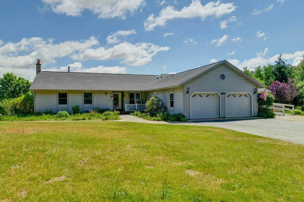 8155 Blackman Road Paradise Township MI 49649